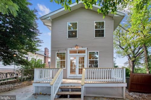 1400 25th St, Washington DC 20020-5307 exterior