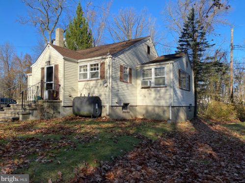 57 Woodland Ave, Parsippany NJ 07834-2841 exterior