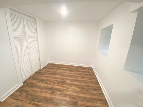 6819 Artesian Ave, Chicago IL  60629-1326 exterior