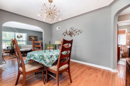 4571 Wabash Ave, Saint Louis MO 63109-1967 exterior