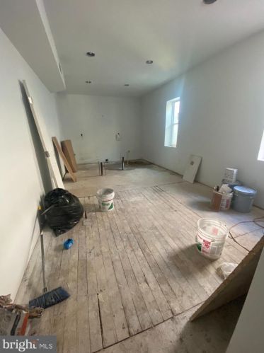 2406 29th St, Philadelphia PA  19132-3021 exterior