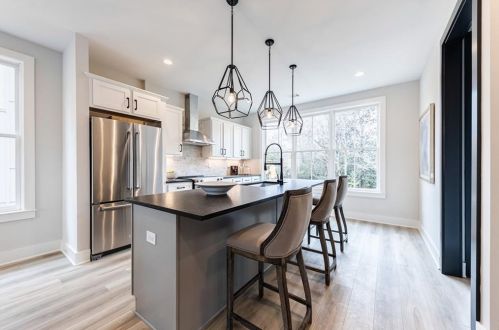 599 King Arnold St, Atlanta GA 30354-1428 exterior