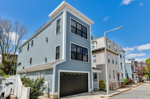 3 Middle St, Boston MA exterior