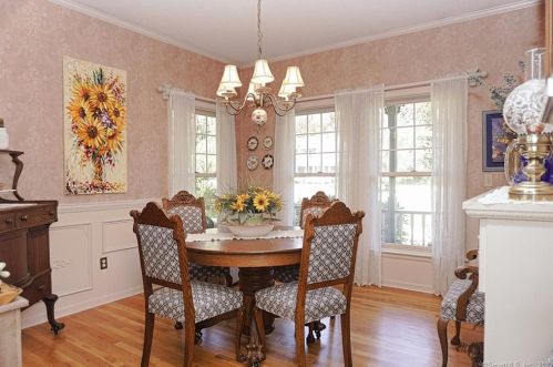 109 Babbling Brk Rd, Torrington CT 06790-2166 exterior