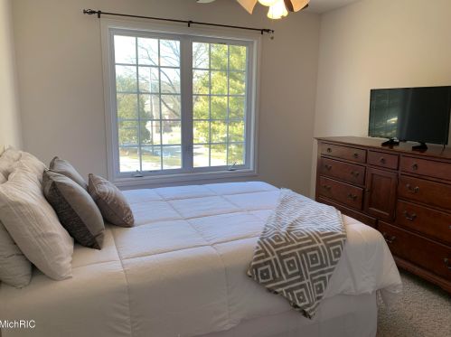 6715 5 St, Kalamazoo MI exterior