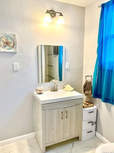 41 Houston Ave, Middletown NY 10940-4126 exterior