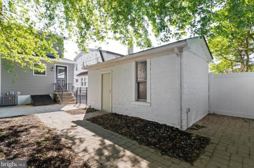 408 Custer Ave, Manor PA 19036-1730 exterior