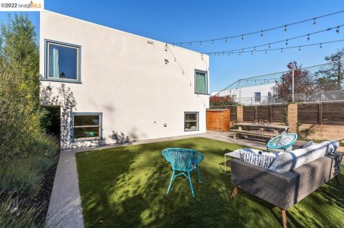 1912 Fairview St, Berkeley CA 94703-2429 exterior