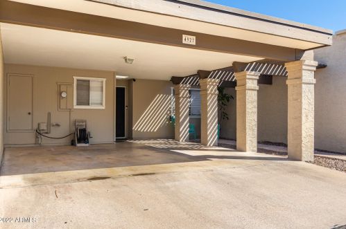 4927 43rd St, Phoenix AZ 85050-3358 exterior