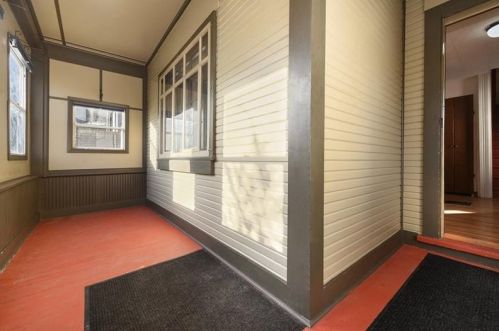 4030 Hoosac St, Pittsburgh, PA 15207-1131