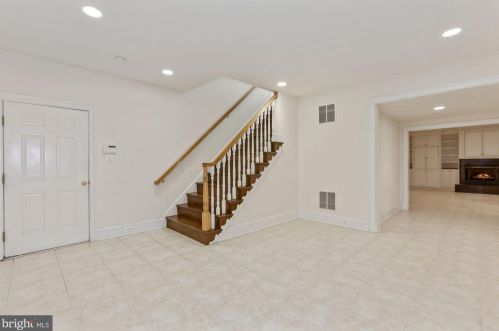 5802 Bent Twig Rd, Mc Lean VA 22101-1806 exterior