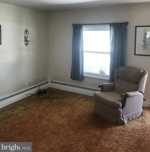 213 Henry St, Pottstown PA 19464-4831 exterior