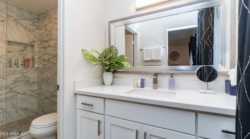 2840 Charleston Ave, Phoenix AZ 85032-9550 exterior