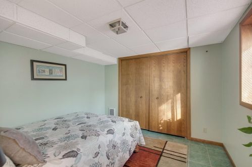 2414 Elm Dr, Saint Paul MN 55124-9305 exterior