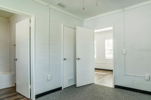 2413 12th Ave, Tampa FL  33605-4037 exterior