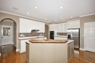 4914 Osprey Ct, Gainesville, GA 30506-3110