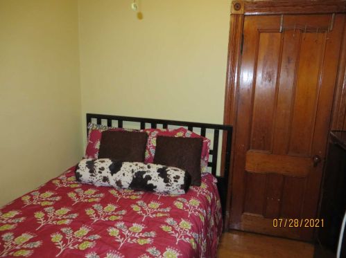 27 Orch Pl, Poughkeepsie NY 12601-1911 exterior