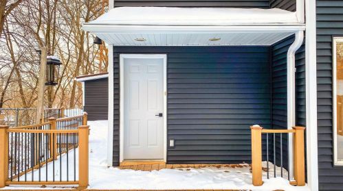 2501 Arc St, Saint Paul MN 55109-1918 exterior