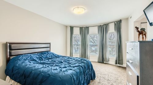 209 19 Ave, Broadview IL 60153-1727 exterior