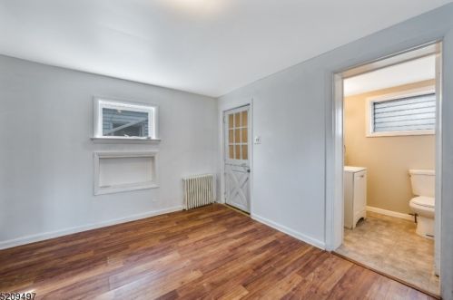 15 Douglas St, Perth Amboy NJ  08863-2205 exterior