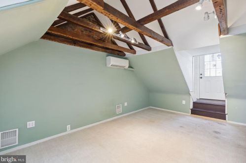 935 6th St, Philadelphia PA  19123-1405 exterior