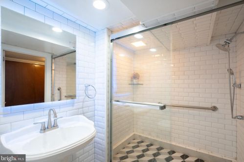 1753 29 St, Philadelphia PA 19145-1615 exterior