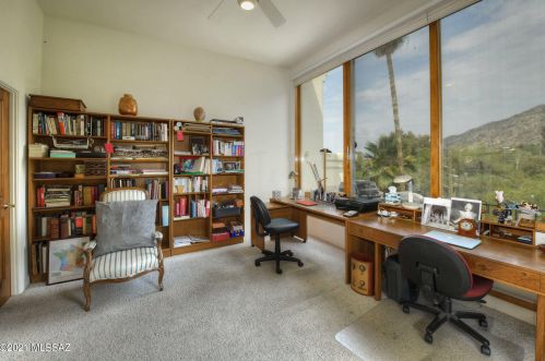 5135 Calle Brillante, Tucson AZ 85718-1800 exterior