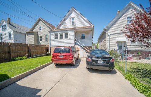 2029 Lapham St, Milwaukee WI  53204-2602 exterior