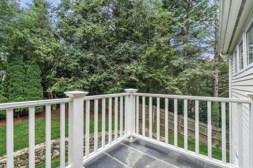 114 Franklin St, Newton MA 02458-2415 exterior