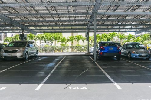 3215 Ala Ilima St, Honolulu HI  96818-2946 exterior