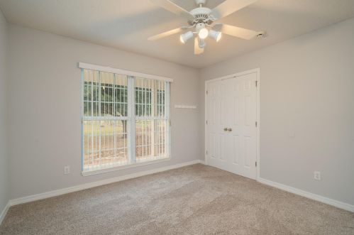 4805 Douglas Dr, Milton FL 32583-9321 exterior