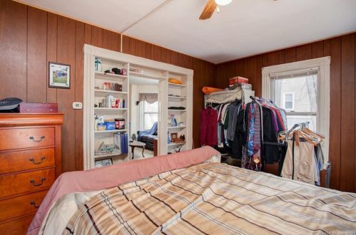 90 Smt St, Manchester CT 06040-4263 exterior