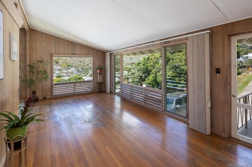 1835 10 Ave, Honolulu HI 96816-2907 exterior