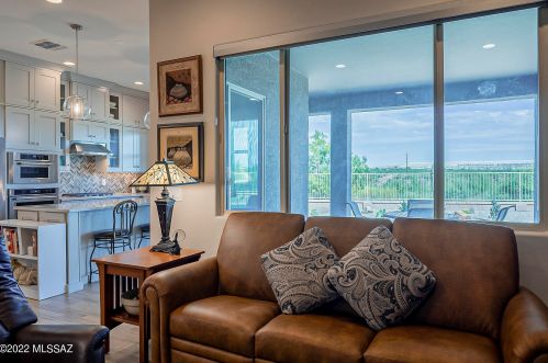 2472 Bassett Peak Dr, Green Valley AZ 85622-8110 exterior