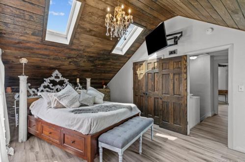 114 Franklin St, Killingly CT 06239-3507 exterior