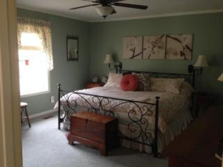 8654 Chester Ct, Easton, MD 21601-1215