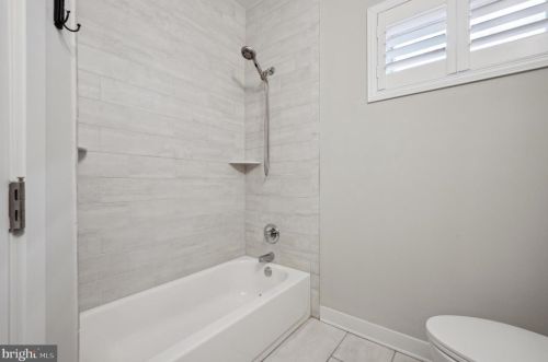 1313 29 St, Philadelphia PA 19121-4503 exterior