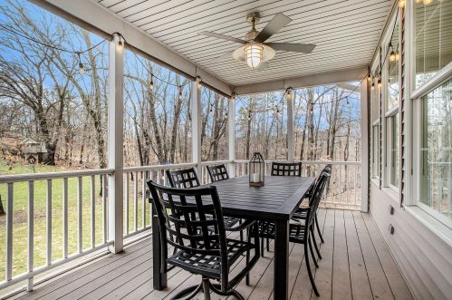 7180 Inverness Dr, Kalamazoo MI 49009-3935 exterior