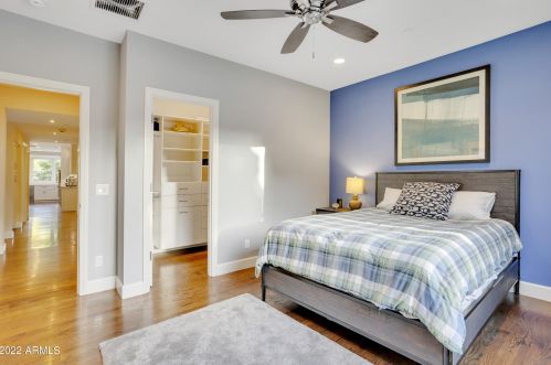 5828 3rd Ave, Phoenix AZ 85086-7201 exterior