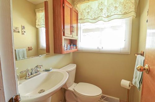 1201 Allaire Ave, Monaca PA 15061-1099 exterior