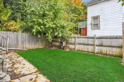 190 Winnikee Ave, Poughkeepsie NY 12601-2731 exterior