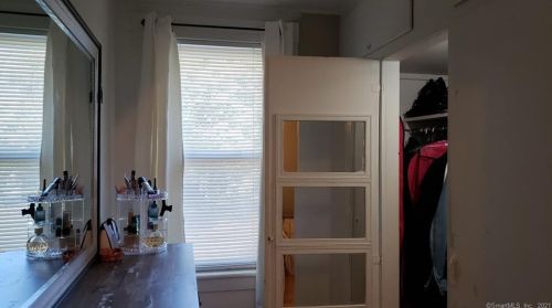 116 Roosevelt Ave, Torrington CT 06790-6240 exterior