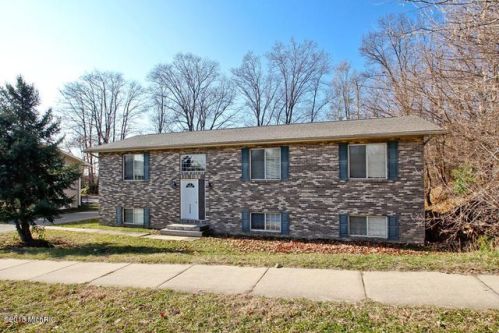 1266 Jack Pine Way, Kalamazoo, MI 49006-5499