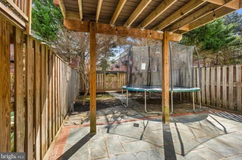 3907 Elbert Ave, Alexandria VA 22305-2045 exterior