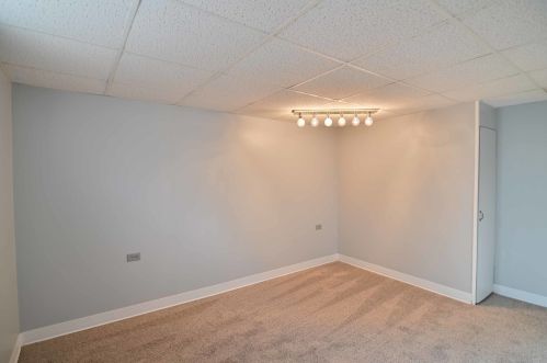 2716 Florida Ave, Waukegan IL 60087-4536 exterior