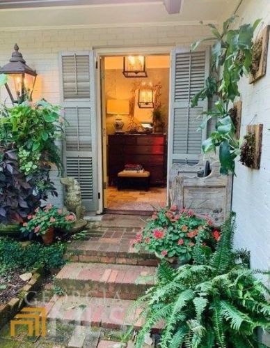 397 7th St, Atlanta GA  30308-1642 exterior