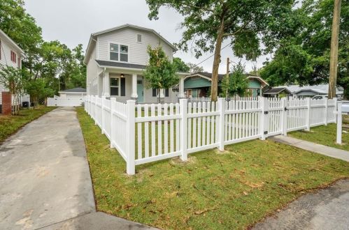 305 Hanna Ave, Tampa FL  33604-6633 exterior