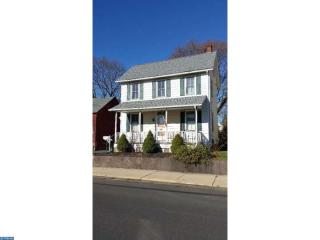 217 Franklin St, Quakertown, PA 18951-1740