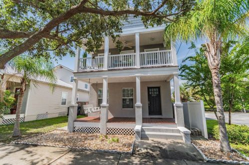 2323 Union St, Tampa, FL 33607-3422