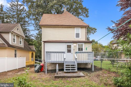 2162 37 St, Camden NJ 08110-2208 exterior